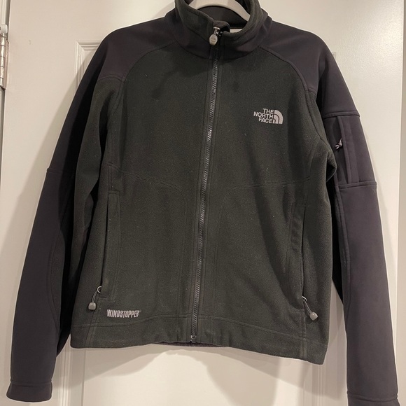Women’s North Face Windstopper Jacket - Picture 4 of 4
